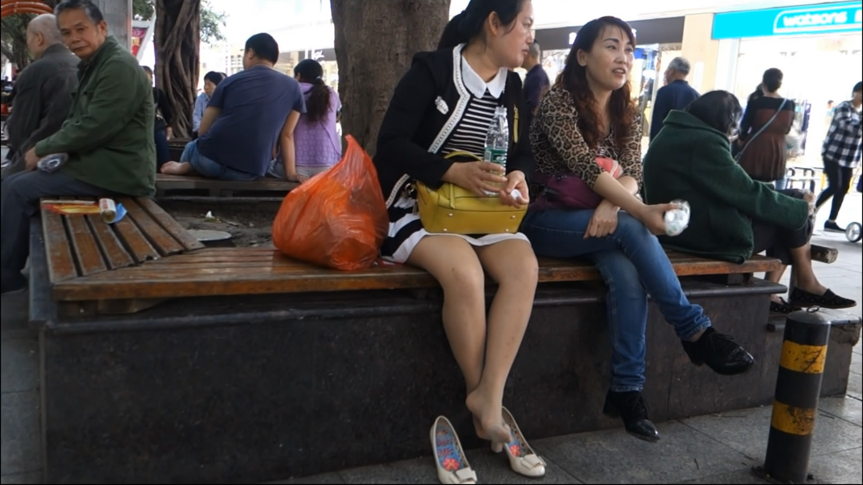 streetsnapnylon[00 00 54][20181204 233511 3]